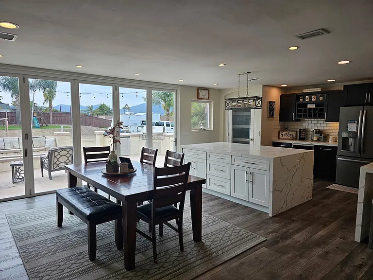 608 Las Flores Dr — Photo 14