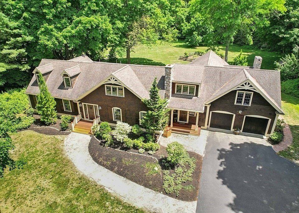 135 Bedford Rd, Lincoln, MA 01773 Zillow