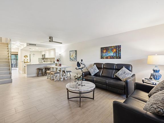 2nd image of 6031 Bayview Drive #6031