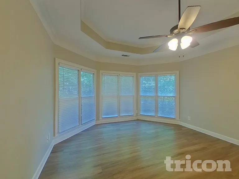 100 Wyngate Dr — Photo 6