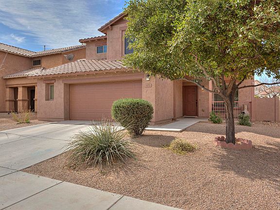 3rd image of 472 W Camino Tunera