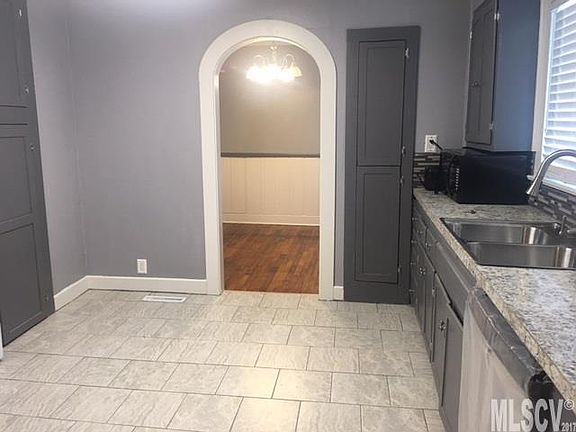 3rd image of 218 Sharon Ave NW