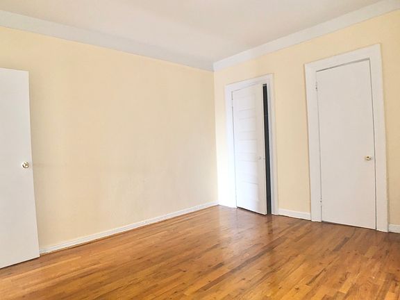 5th image of 2 W 120th St APT 6F