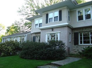 6 Old Mill Rd, Greenwich, CT 06830