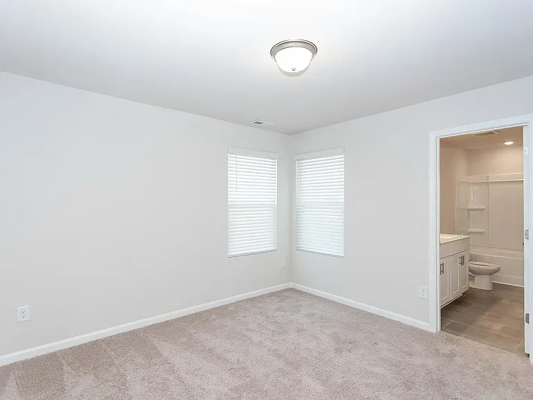 224 Brook Farm Ln — Photo 13