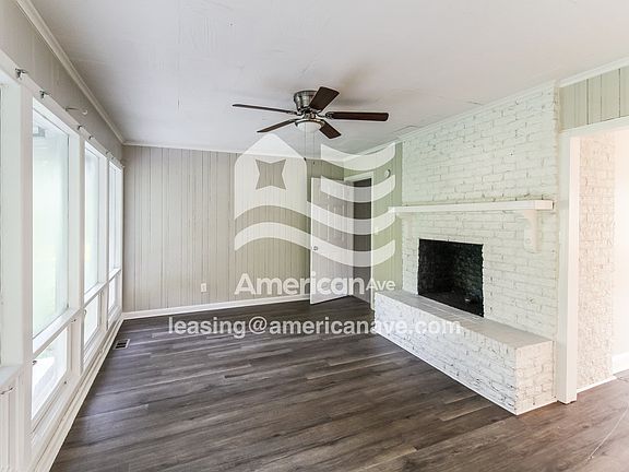 822674_002_living_room_13975710.jpg