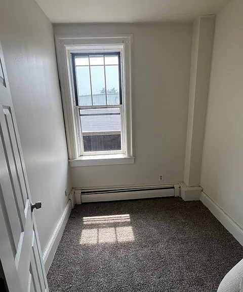 347-349 2nd St #2 — Photo 8
