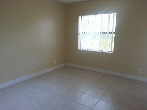5th image of 9999 Summerbreeze Dr APT 109