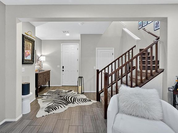 2nd image of 6464 Sunnyhill St