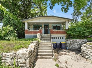 5310 Blue Pkwy, Kansas City, MO 64130
