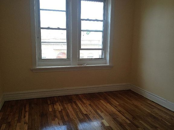 4th image of 2121 N Central Park Ave