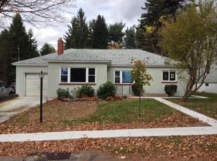 255 South St, Waymart, PA 18472