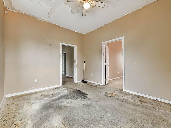 3rd image of 1418 30th Street