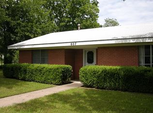 607 Emma St., Clarksville, TX 75426
