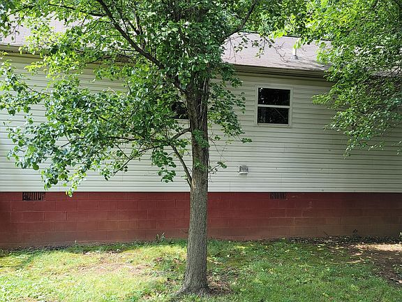 4th image of 1820 Tillery St NE