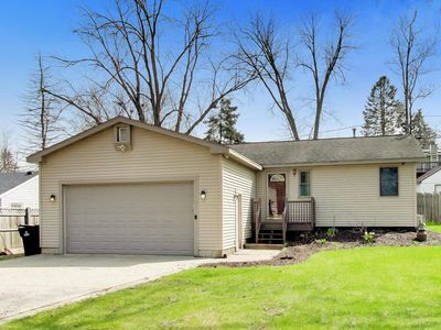 8507 Acorn Path, Wonder Lake, IL, 60097