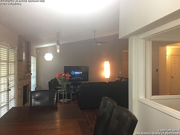 4th image of 16407 Cypress Park St
