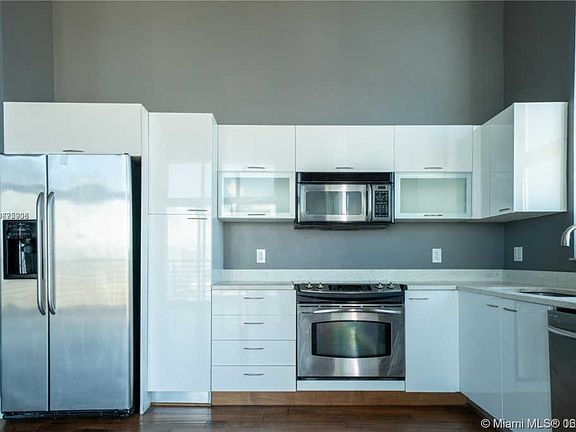 5th image of 133 NE 2nd Ave #Lp13