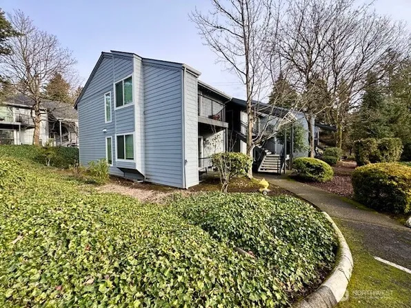 1040 Columbia Ridge Drive #10, Vancouver, WA 98664