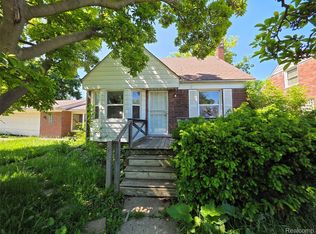 16433 Manning St, Detroit, MI 48205