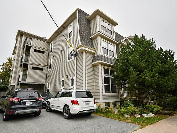 3rd image of 5505 Inglis St #102