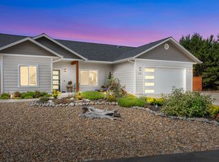 5220 Dunewood Dr, Florence, OR