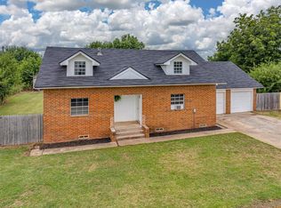 202 NW 34th St, Newcastle, OK 73065