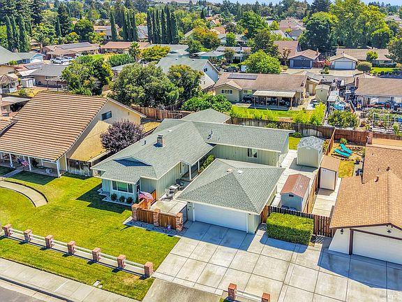 2nd image of 2116 Monterey Drive