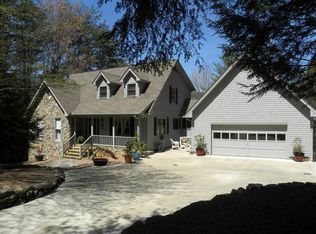 349 Pinecrest Rd, Sautee Nacoochee, GA 30571