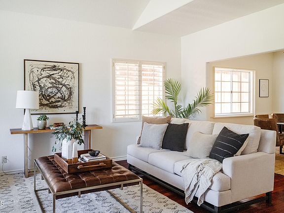 4th image of 2258 Mar Vista Ave