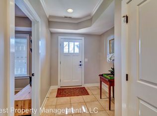 205 Brookwood Dr, Charlottesville, VA 22902