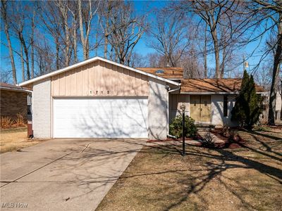 1712 Emerald Dr, Lorain, OH, 44053