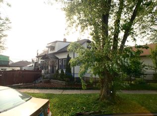 5230 N Parkside Ave, Chicago, IL 60630