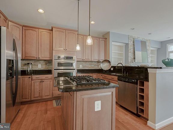 3rd image of 5146 Brawner Pl