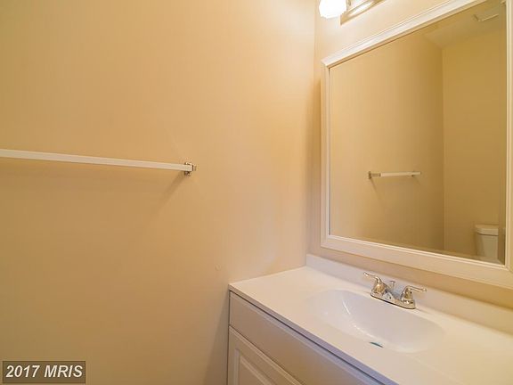 4th image of 19119 Highstream Dr