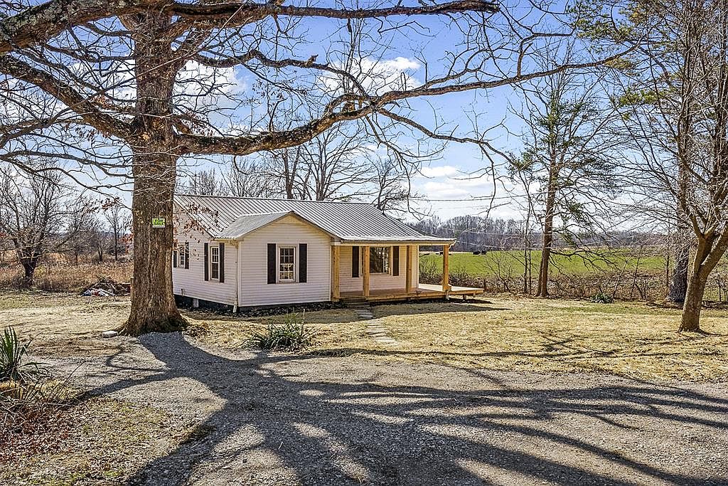 8626 Crossville Hwy, Sparta, TN 38583 Zillow