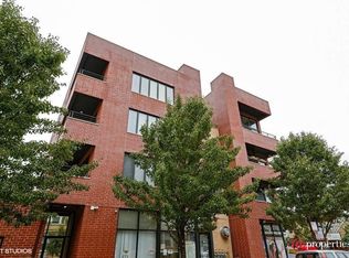 2038 N Western Ave #301, Chicago, IL 60647
