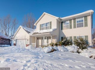736 Spring Hill Cir, Woodbury, MN 55125