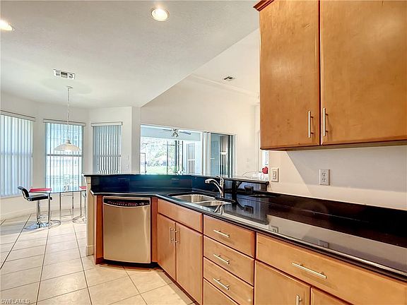 4th image of 14081 Lavante CT