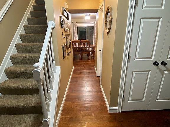 5th image of 23 Cedarview Dr