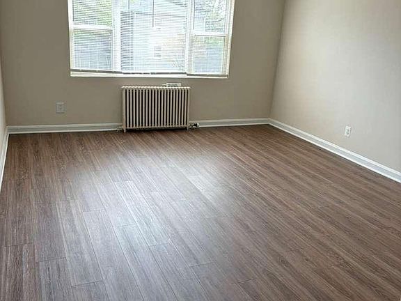 3rd image of 2756 Goodwin Ct #566577750