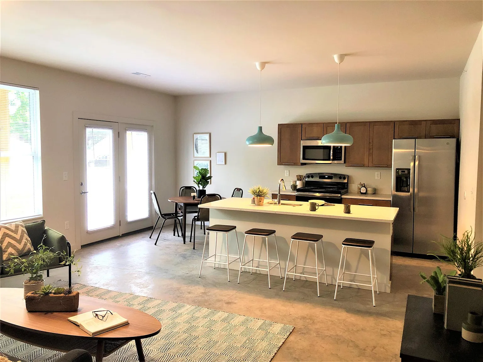 De Tonty Street Residences — Photo 2