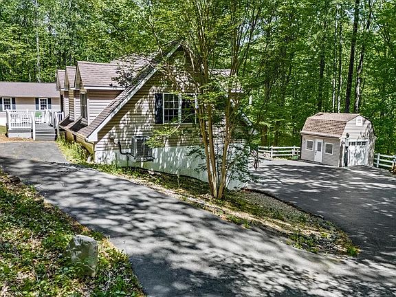 2nd image of 115 Southern View Dr