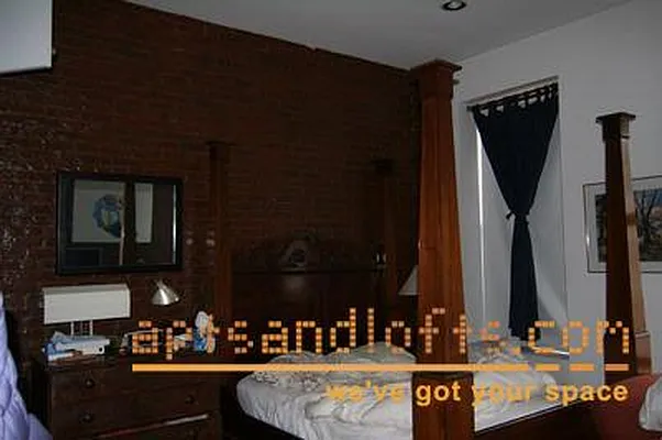 Rented by aptsandlofts.com | media 7