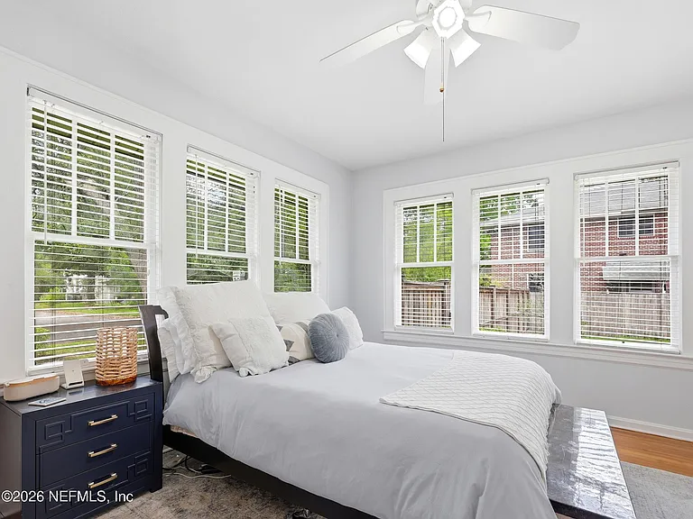 1222 Ingleside Ave — Photo 25