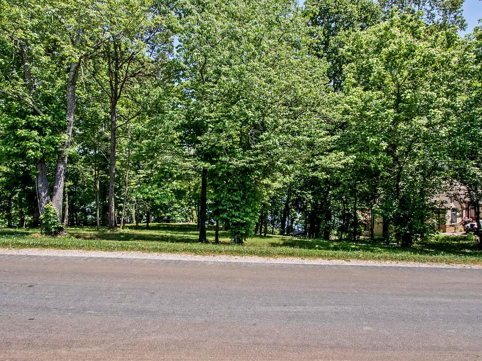 1st image of 215 Tecumseh Way Lot 2