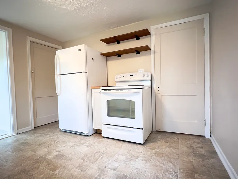 315 E Cowan Ave #1 — Photo 7