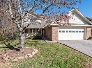 1021 Hardwick Dr, Maryville, TN 37803