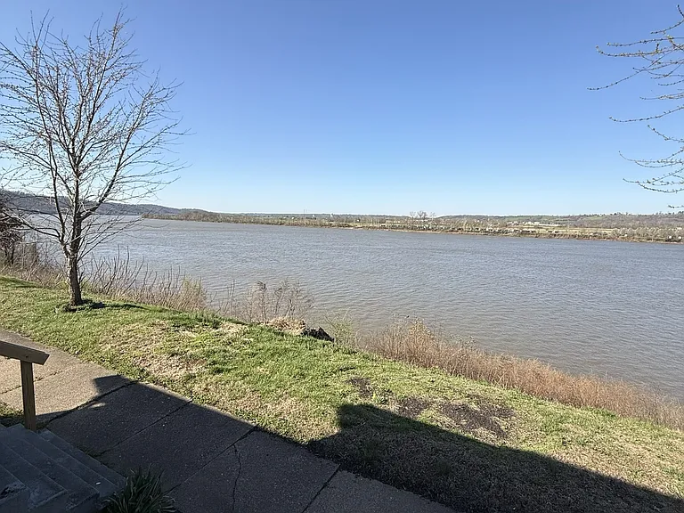 6271-6295 Riverside Dr — Photo 18
