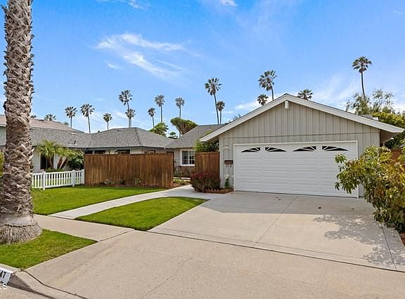2nd image of 2747 Sailor Ave